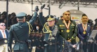 ¡Cambio en la cúpula policial! Óscar Arriola asume mando de la PNP en medio de polémicas y sospechas El general Óscar Arriola Delgado fue designado como nuevo comandante general de la Policía Nacional