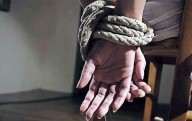 Vinculan a una adolescente por secuestro de tres personas
