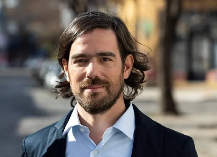 “No es un hecho aislado”: Del Caño vinculó los escándalos de corrupción con un patrón del Gobierno