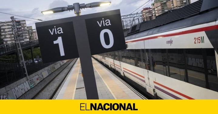 Un objeto en la vía entre Sants y Bellvitge provoca retrasos en varias líneas de Rodalies