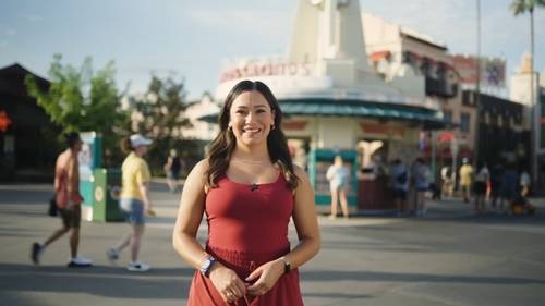 ABC7 Chicago meteorologist Jaisol Martinez visits Walt Disney World in Florida for 1st time