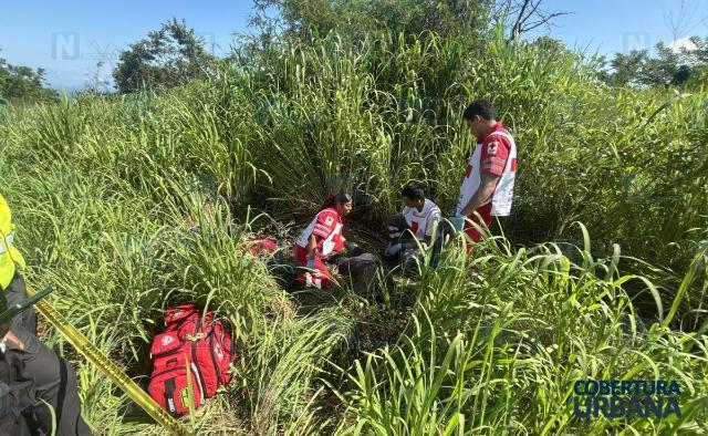 Localizan sin vida a motocilista en la carretera libre Tepic
