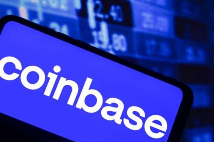 COIN Stock Outlook 2025 to 2030 • Benzinga