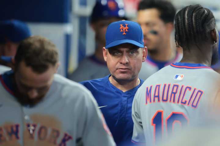 Mets have 'absolutely no plans' to fire Carlos Mendoza after collapse, but changes are coming