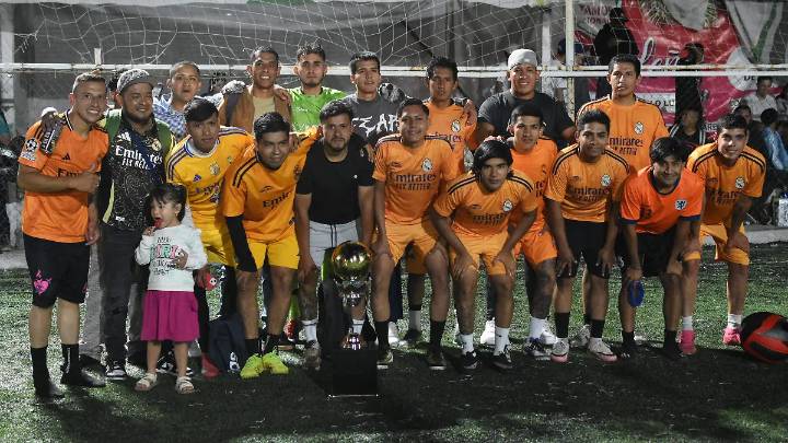 Deportivo Ayala es el nuevo campeón
