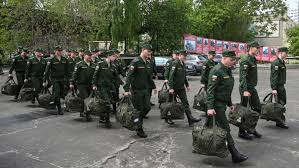 Rusia recluta a 135.000 jóvenes para el servicio militar obligatorio