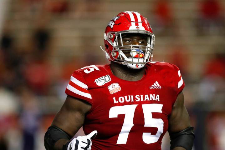 Former Pittsburgh Steelers offensive lineman goes down with injury