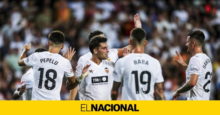 Aplazado el Valencia - Oviedo por la alerta roja por lluvias