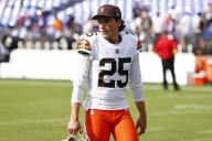 Deadspin | Browns K Andre Szmyt injures calf in practice