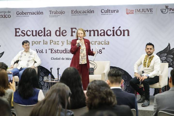 Justifica Noroña compra de casa por 12 mdp; "no tengo obligación de ser austero"