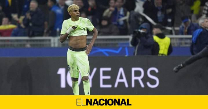 Lamine Yamal se echa las manos a la cabeza con la última noticia en el Barça
