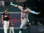 Acuña Jr. busca completar una buena zafra de regreso