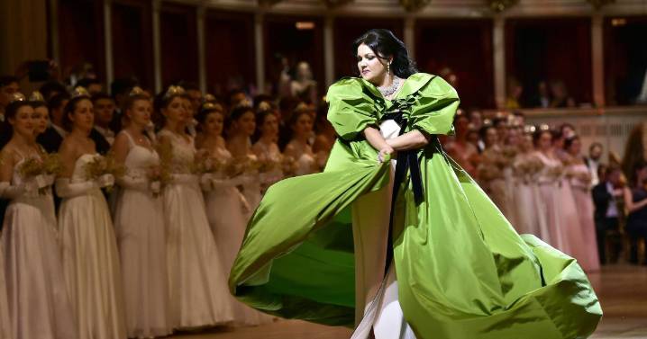 Anna Netrebko, heroína en el escenario y repudiada en el exterior de Covent Garden
