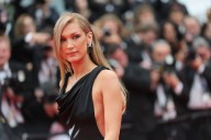 La madre de Bella Hadid, ante las duras fotos de su hija en el hospital: “Verla luchar en silencio me ha llevado a la más profunda desesperanza”