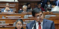 Ministro del Interior Carlos Malaver responde a pliego de interpelación en el Congreso de la República