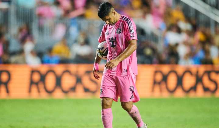Totalmente arrepentido: Luis Suárez pide disculpas por pelea en el Seattle