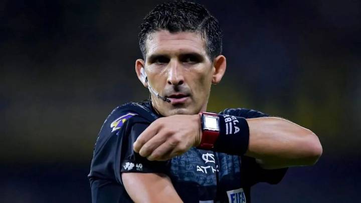 Newell's-Estudiantes: la particular racha del Pincha cuando juega de visitante con Merlos como árbitro