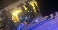 Reyerta en Marbella: herido grave un joven de 24 años con un corte en el cuello tras estrellarle otro un vaso