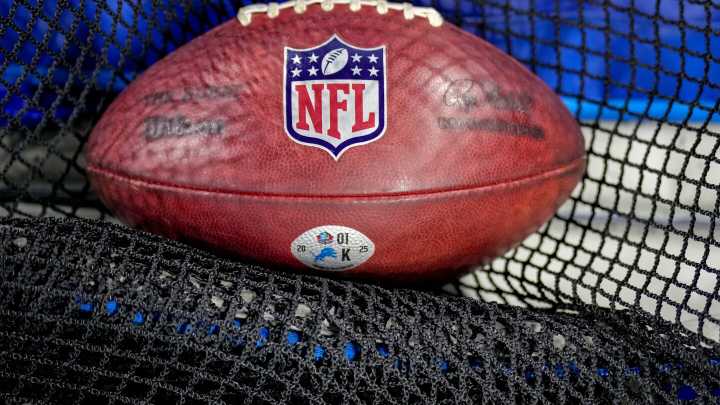 What NFL games are on today: Week 4 Sunday schedule, TV channels, live stream info, kick off times