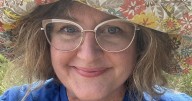 She felt abandoned — until a teacher's hug reminded her she wasn't alone
