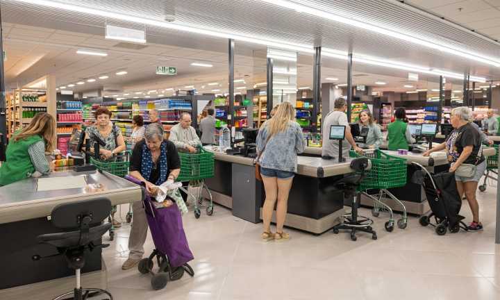 Mercadona reabre su supermercado de Las Fuentes tras una inversión de 1,8 millones