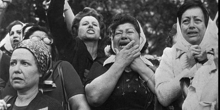 La visita que torció el destino de la dictadura: intentos desesperados por esconder el horror y 5.580 denuncias en catorce días
