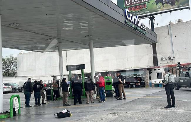 Realizan operativo y cateo en gasolinera Combusa, en bulevar Valdés Sánchez