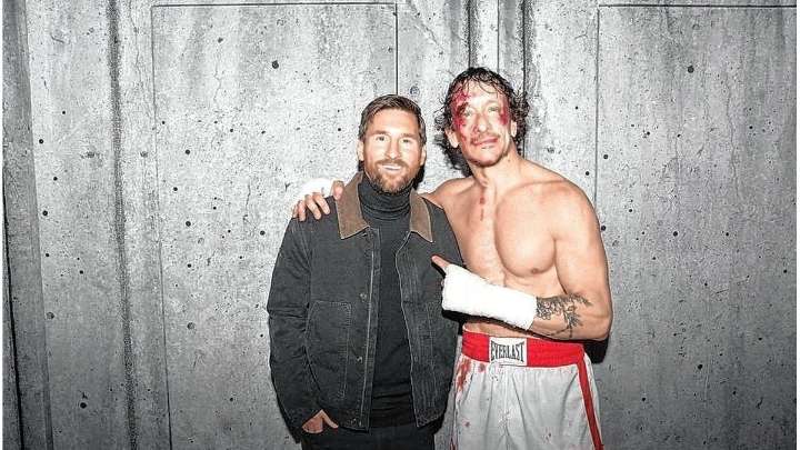 Lionel Messi fue a ver Rocky, la obra de su gran amigo Nicolás Vázquez