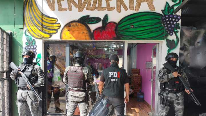 Detuvieron al dueño de una verdulería de barrio Acindar por un robo en San Lorenzo