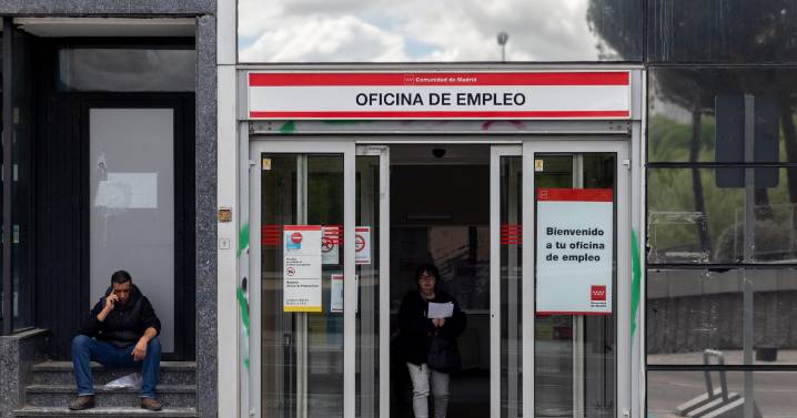 Juanma Lorente, abogado: «No está prohibido buscar trabajo mientras estás de baja»