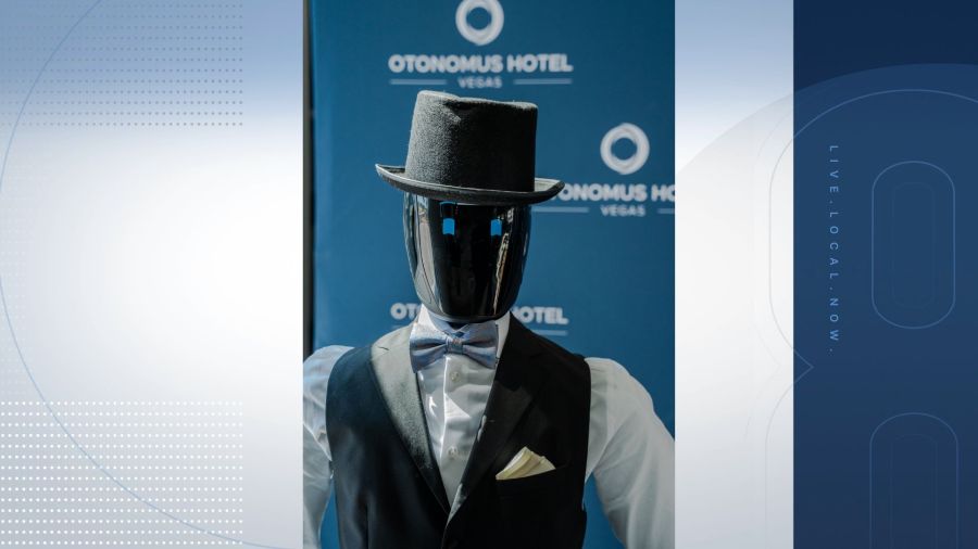 Las Vegas hotel debuts multilingual robot concierge