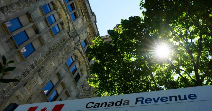 Canada benefit payments arriving in September 2025