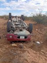 Mueren dos tras volcadura en la carretera Casas Grandes