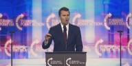 Hundreds gather for vigil honoring Charlie Kirk at UF