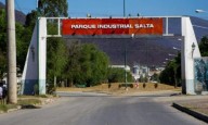 Casi tragedia en el Parque Industrial de Salta | Joven de 22 años cayó desde seis metros de altura