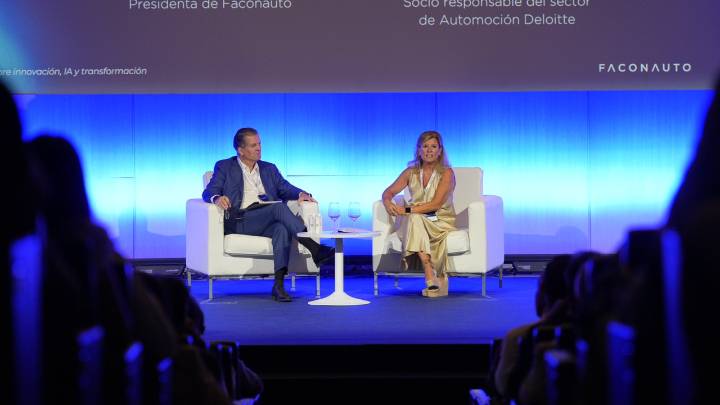 Los concesionarios españoles prevén crear 10.000 empleos hasta 2030 gracias a la IA