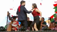 Con pie de cueca junto a su pareja: Así inauguró el Presidente Boric las fondas del Parque O'Higgins