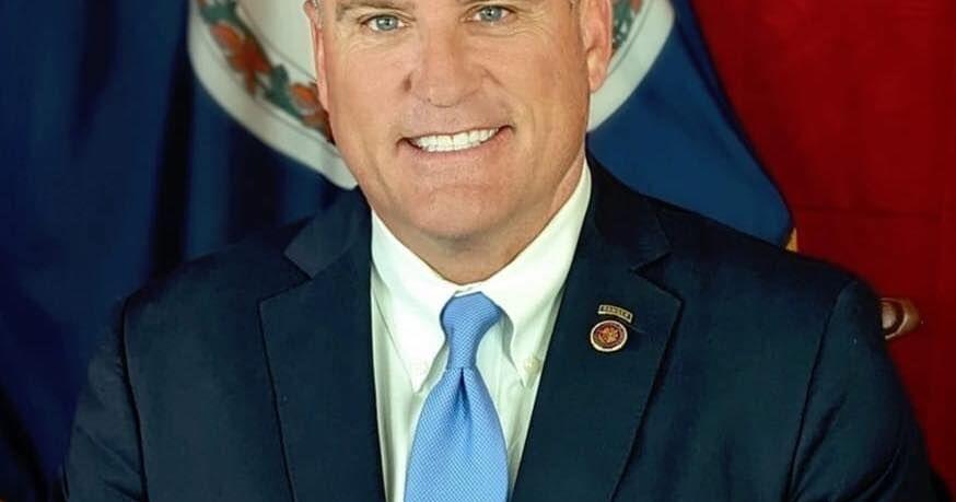 Reeves to challenge Sen. Mark Warner in 2026