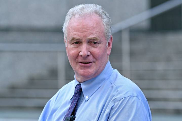 Van Hollen endorses Zohran Mamdani for NYC mayor, slams 'spineless' Dems for hesitating