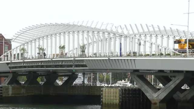 Boston honors Celtics legend Bill Russell with bridge dedication