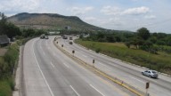 Familia sufre volcadura y muere joven en la carretera Saltillo-Matehuala; hermanos y padres están heridos de gravedad
