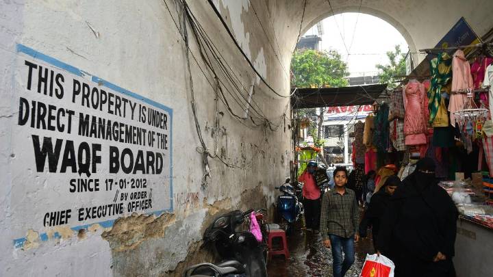 Portal glitches and ‘missing records’ slow down registration of Waqf