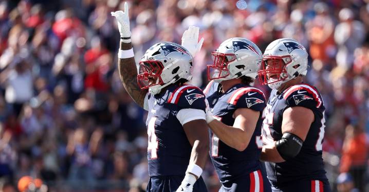 Patriots vs. Panthers recap: Mike Vrabel’s first home win a 42