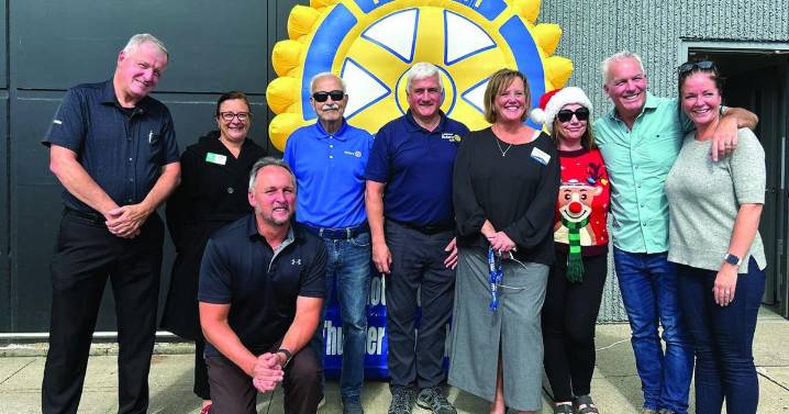 Creative floats invited for parade