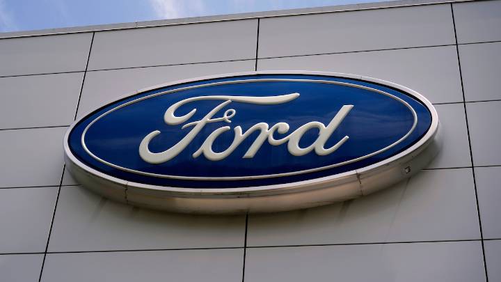 Ford recalling 115K pickup trucks due to steering column defect