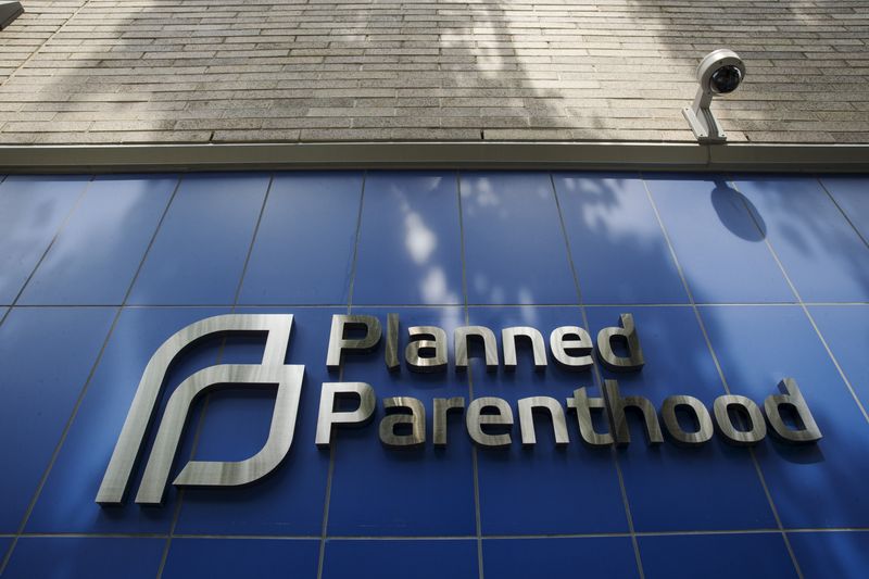 Court allows Trump administration to end Planned Parenthood's Medicaid funding
