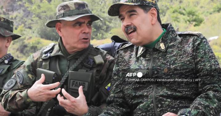 Ministro de Defensa dice que EEUU "triplicó" vuelos de aviones espías "contra" Venezuela