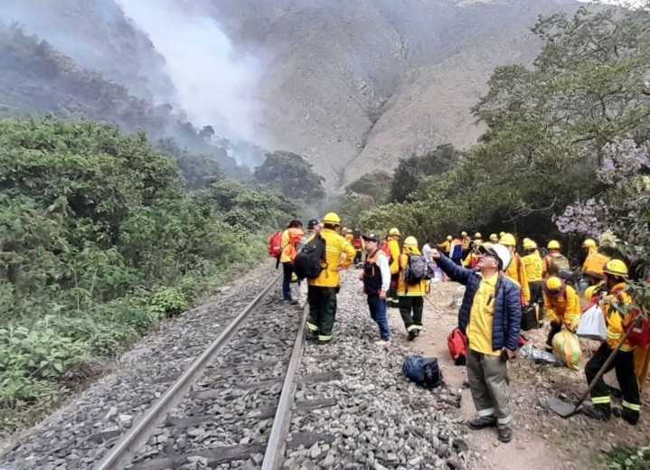 Incendio forestal en Machu Picchu: descartan que fuego afecte a turistas y zonas habitadas