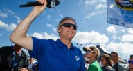 “Congratulations”: Wishes Pour In as NASCAR Veteran & Broadcaster Welcomes a Newborn Angel NASCAR veteran celebrates becoming a grandfather as the racing community showers the Wallace family with love