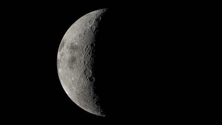 La NASA intentará adelantar a febrero de 2026 el lanzamiento a la Luna de Artemis II
